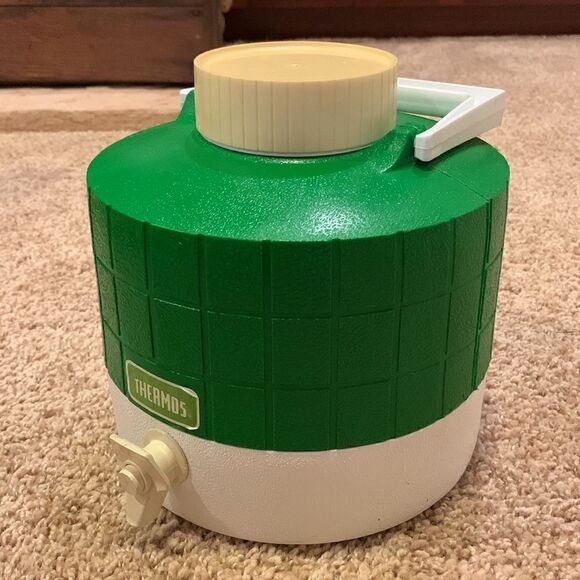 Vintage Thermos Green White One Gallon Old School Water Thermos Cooler - Picture 2 of 8